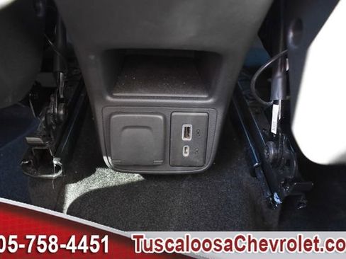 Used 2023 Buick Encore GX Essence w/ Experience Buick Package image 27