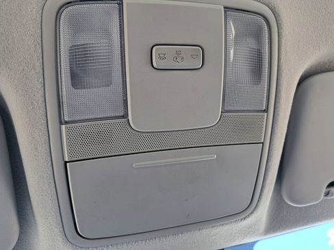 Used 2023 Kia Forte LXS image 17