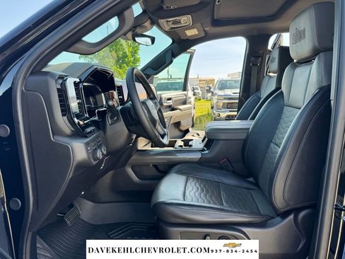 Used 2024 Chevrolet Silverado 2500 ZR2 w/ ZR2 Bison Edition AWD/4WD image 18