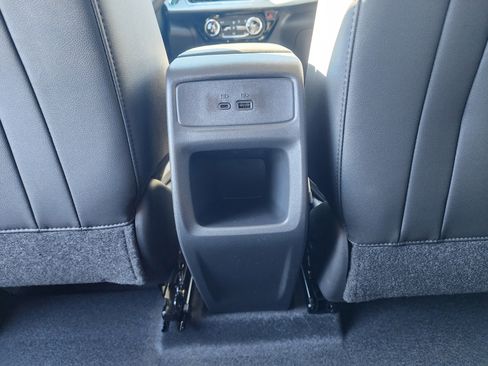 New 2026 Chevrolet Trax LT w/ Driver Confidence Package image 17