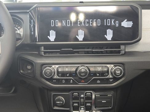 New 2025 Jeep Wrangler Unlimited Sport image 14