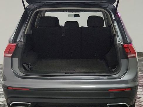 Used 2021 Volkswagen Tiguan S image 19
