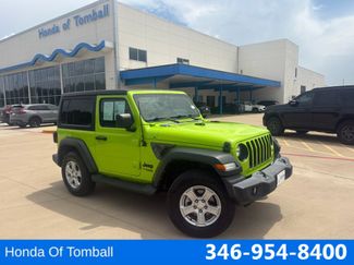 Used 2021 Jeep Wrangler Sport AWD/4WD video 1