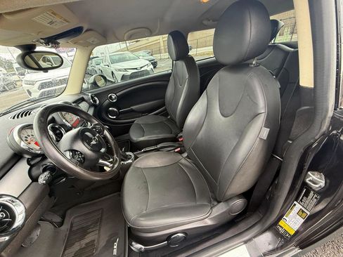 Used 2013 MINI Cooper Hardtop image 6