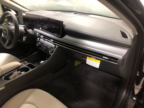 New 2026 Hyundai Sonata SEL FWD image 13