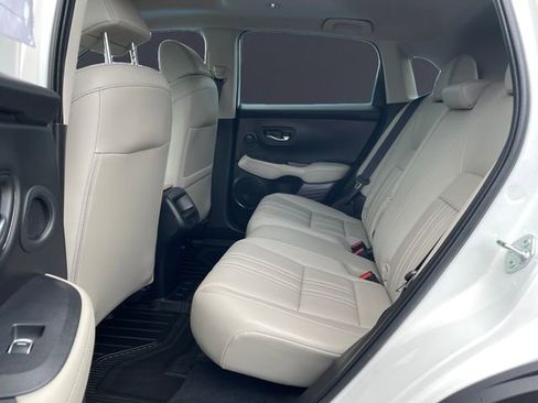 Certified 2024 Honda HR-V EX-L image 13