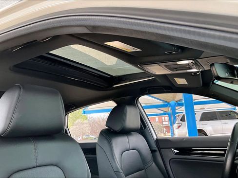 Certified 2025 Honda Civic Sport Touring image 13