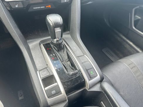 Used 2020 Honda Civic EX-L image 26