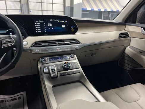 Used 2022 Hyundai Palisade Limited w/ Cargo Package AWD/4WD image 29