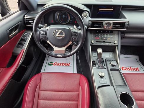 Used 2020 Lexus IS 300 F Sport w/ F Sport Package RWD image 12