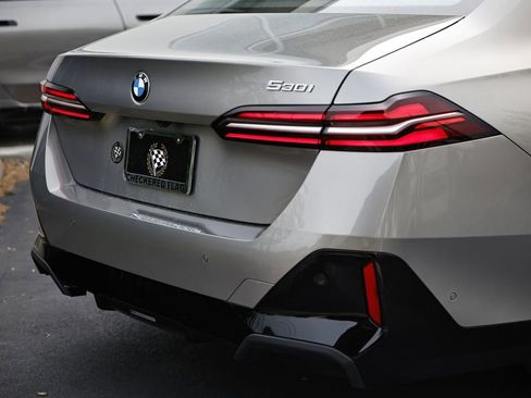 New 2026 BMW 530i w/ Executive Package RWD image 9