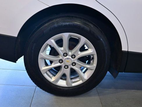 Used 2019 Chevrolet Equinox LT image 42