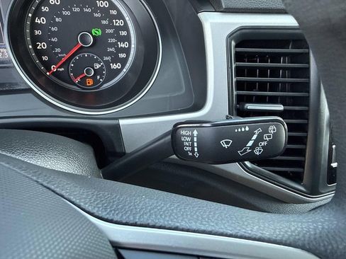 Used 2021 Volkswagen Atlas S FWD image 31