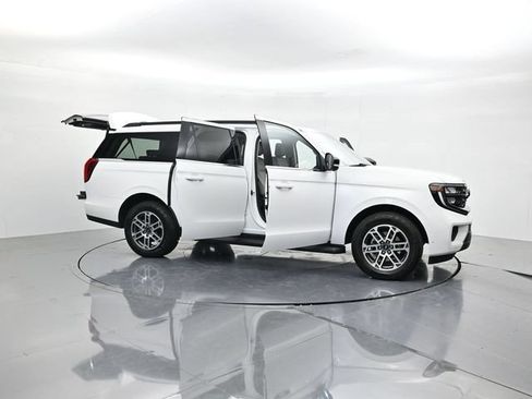 Certified 2025 Ford Expedition Max Active AWD/4WD image 56
