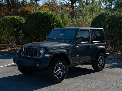 New 2026 Jeep Wrangler Sport AWD/4WD image 3