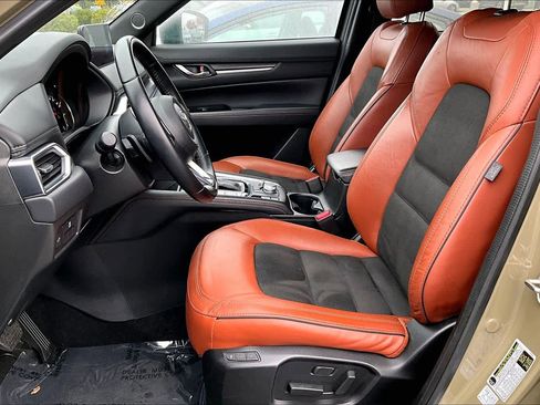 Used 2024 MAZDA CX-5 Carbon Edition image 8