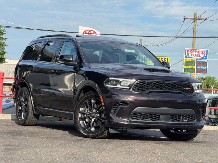 Used 2024 Dodge Durango AWD R/T w/ BLACKTOP PKG image 3