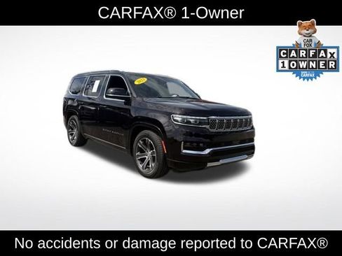 Used 2023 Jeep Grand Wagoneer 4WD image 2