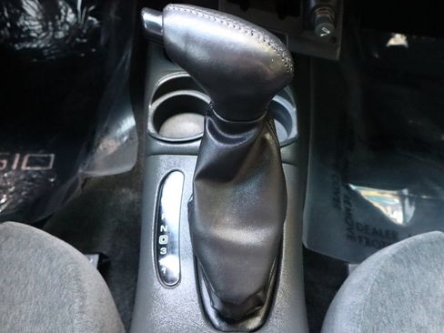 Used 2002 Chevrolet Blazer LS w/ Preferred Equipment Group AWD/4WD image 27