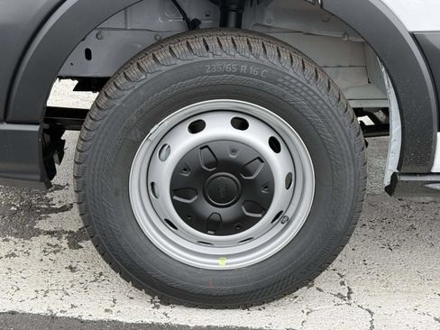 New 2026 Ford Transit 250 Low Roof w/ Load Area Protection Package RWD image 9