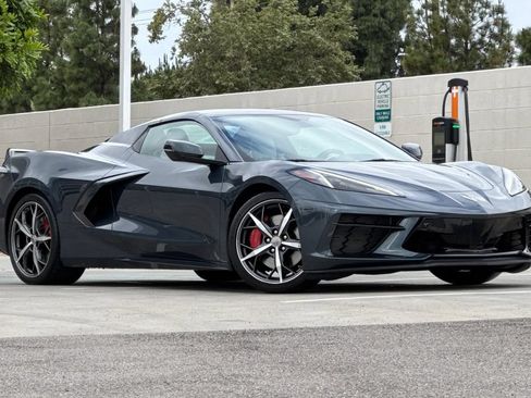 Used 2020 Chevrolet Corvette Stingray Preferred Conv w/ 2LT Preferred Equipment Group RWD image 2