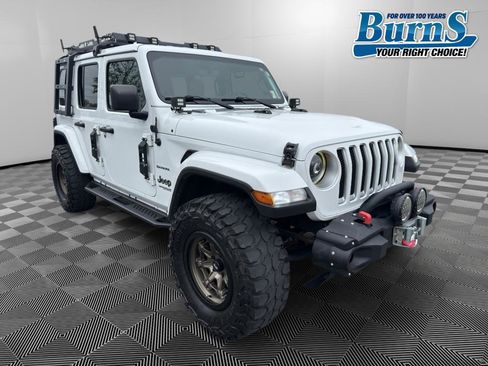 Used 2019 Jeep Wrangler Unlimited Sahara image 1