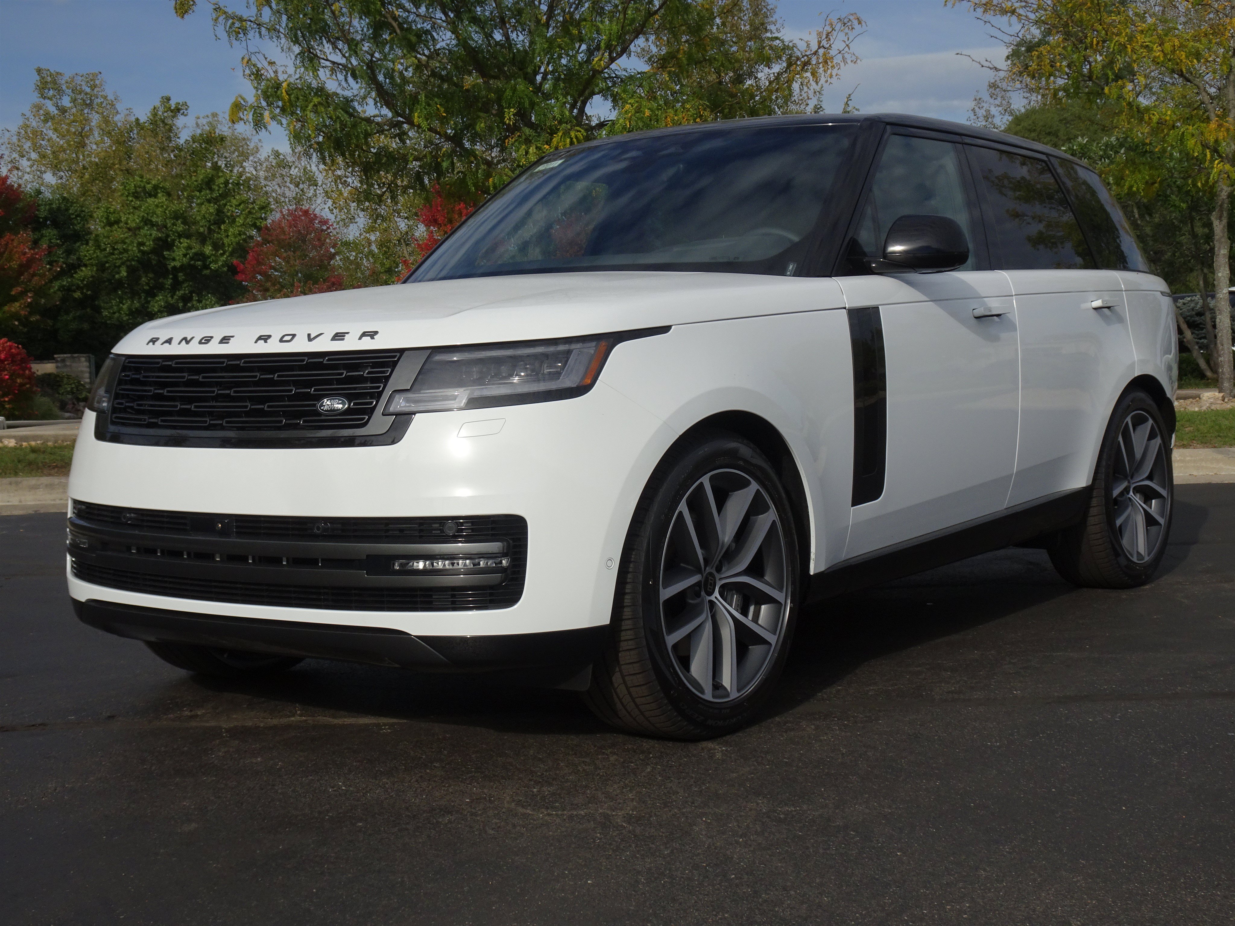 New 2027 Land Rover Range Rover SE AWD/4WD image 6