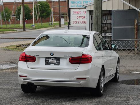 Used 2016 BMW 328i xDrive Sedan w/ Technology Package AWD/4WD image 8