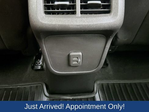 Used 2019 Chevrolet Equinox LS w/ LS Convenience Package AWD/4WD image 29
