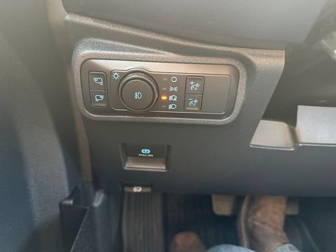 Used 2022 Ford Bronco Outer Banks w/ Sasquatch Package AWD/4WD image 15