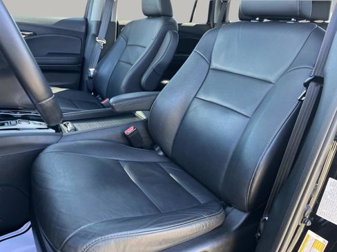 Used 2022 Honda Pilot Touring image 35