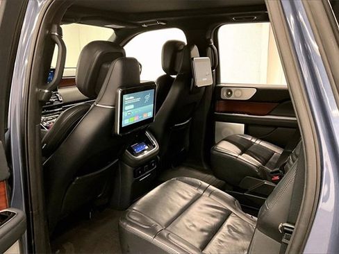 Used 2023 Lincoln Navigator L Reserve image 30