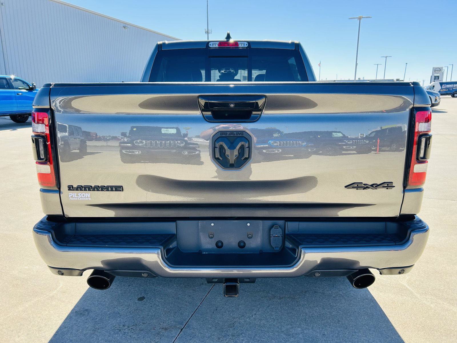 Used 2024 RAM 1500 Laramie AWD/4WD image 37