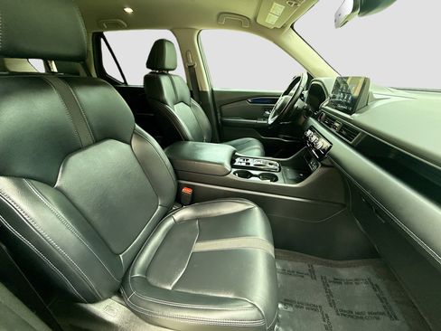 Certified 2023 Honda Pilot EX-L image 32