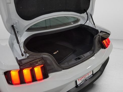 Used 2025 Ford Mustang GT w/ Mustang Nite Pony Package RWD image 7