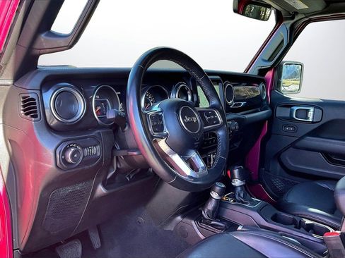 Certified 2022 Jeep Wrangler Unlimited Sahara image 19