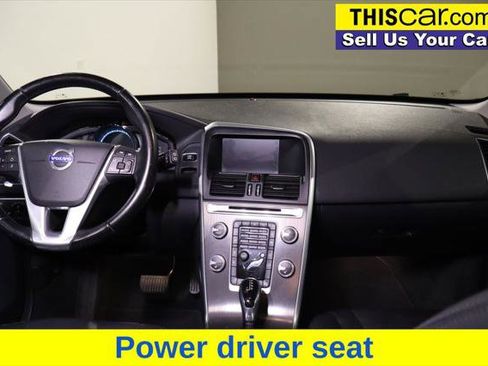 Used 2015 Volvo XC60 T6 image 16