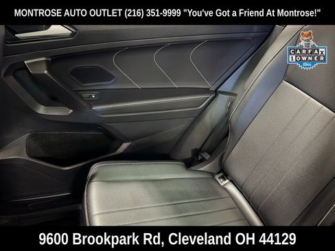 Used 2024 Volkswagen Tiguan SE R-Line image 30