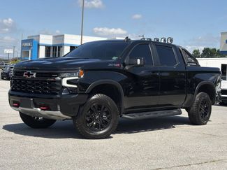 Used 2022 Chevrolet Silverado 1500 ZR2 w/ Technology Package AWD/4WD video 1