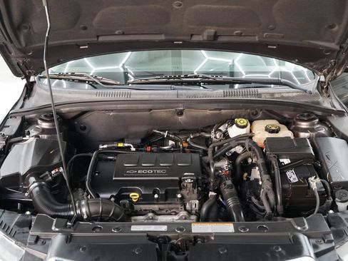 Used 2016 Chevrolet Cruze LT FWD image 35