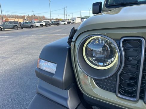 New 2026 Jeep Wrangler Sport S image 12