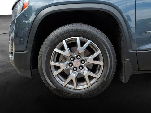 Used 2020 GMC Acadia SLT w/ LPO, Floor Liner Package AWD/4WD image 9