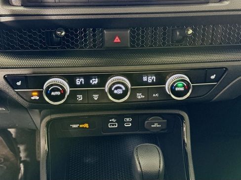 Used 2024 Honda CR-V EX image 15