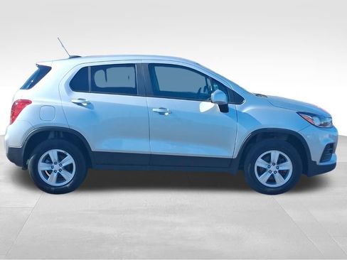 Used 2020 Chevrolet Trax LS w/ Tint and Cruise Package image 6