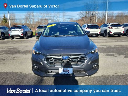 Used 2024 Subaru Crosstrek 2.0i image 8