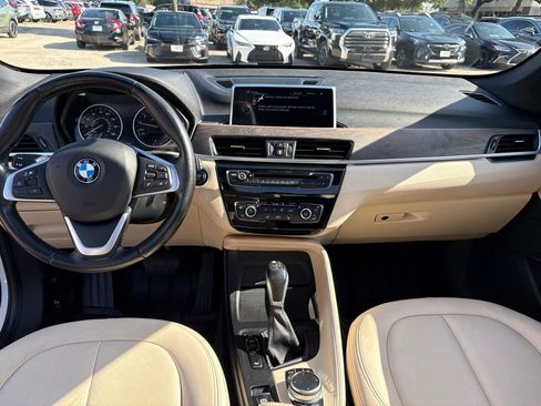 Used 2017 BMW X1 xDrive28i AWD/4WD image 18