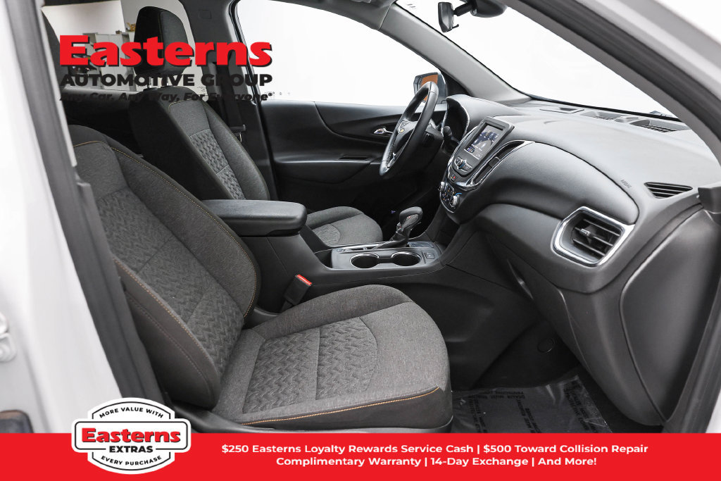 Used 2024 Chevrolet Equinox LT FWD image 24