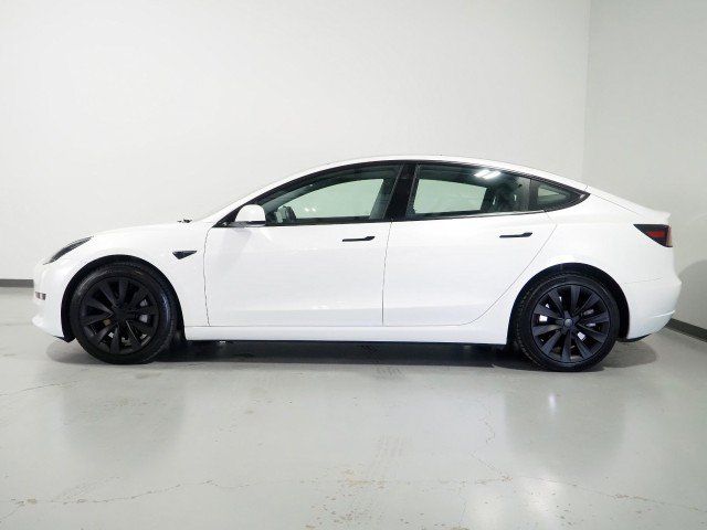 Used 2023 Tesla Model 3 RWD image 9