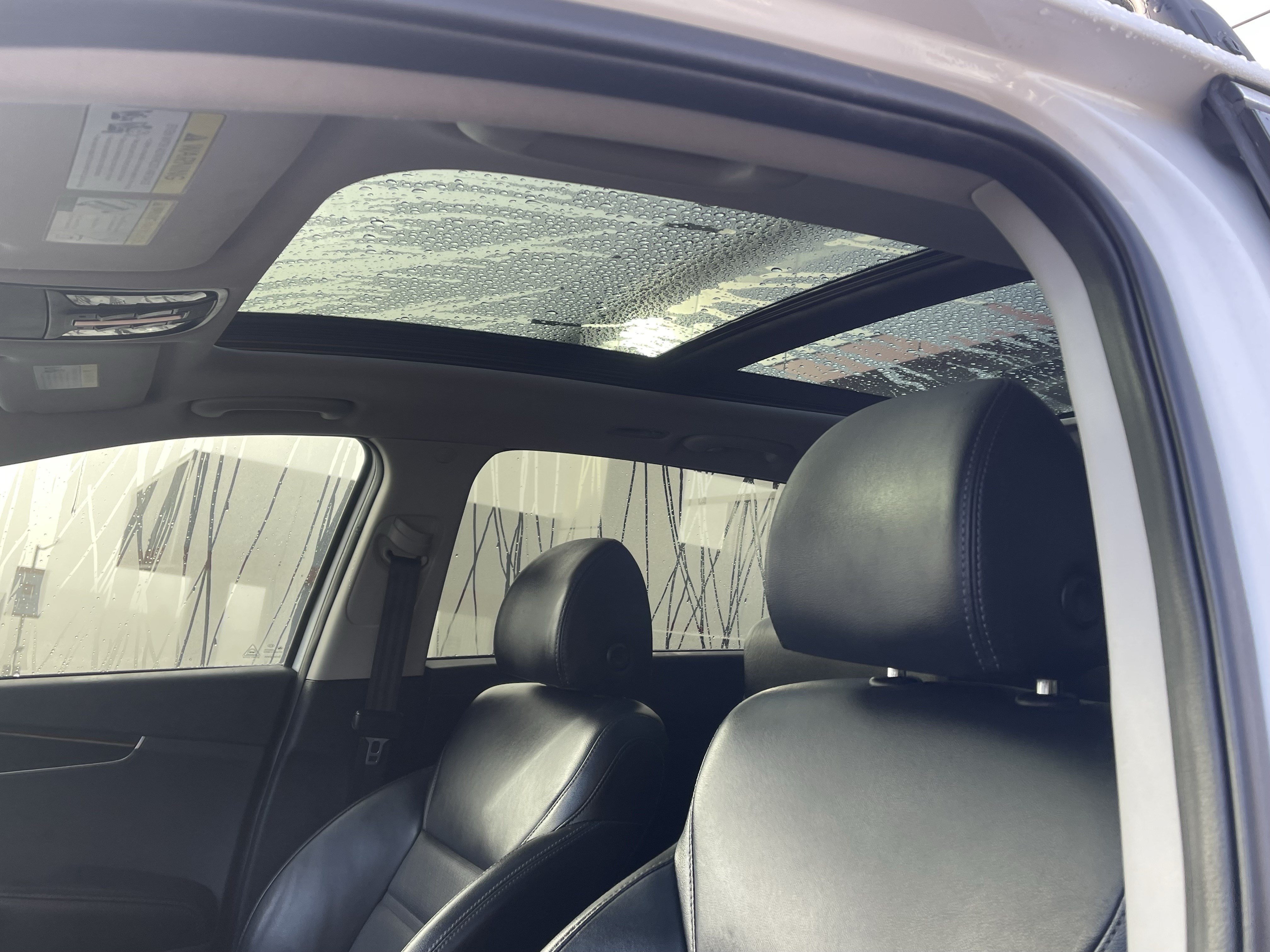 Used 2020 Kia Sorento EX AWD/4WD image 19