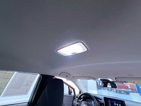 Used 2025 Toyota Corolla LE FWD image 38